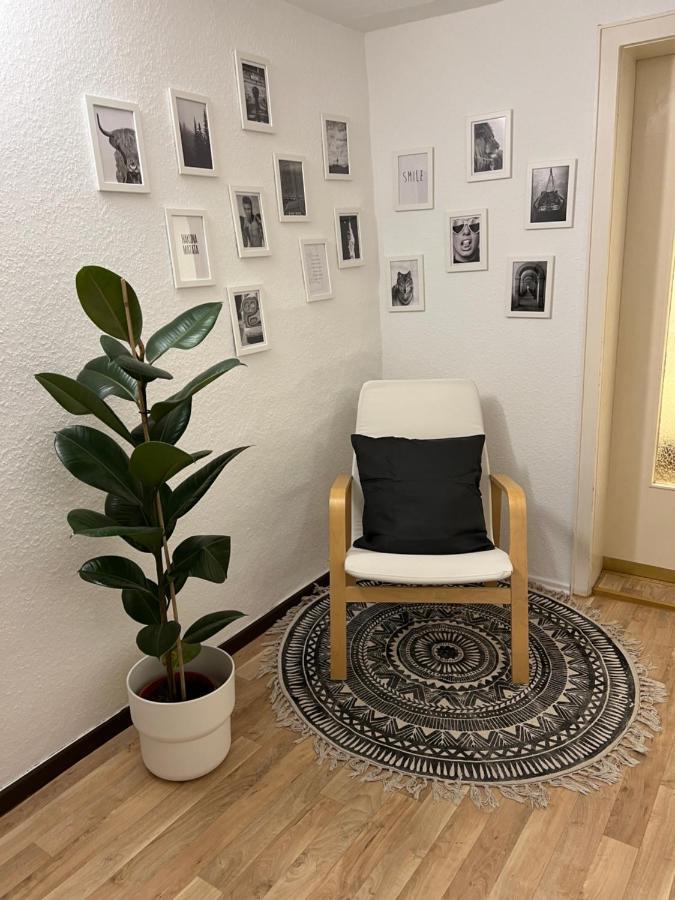 Modernes Haus Fuer 7 Gaeste 90M2 Tv Netflix Wlan Momlingen Exterior photo